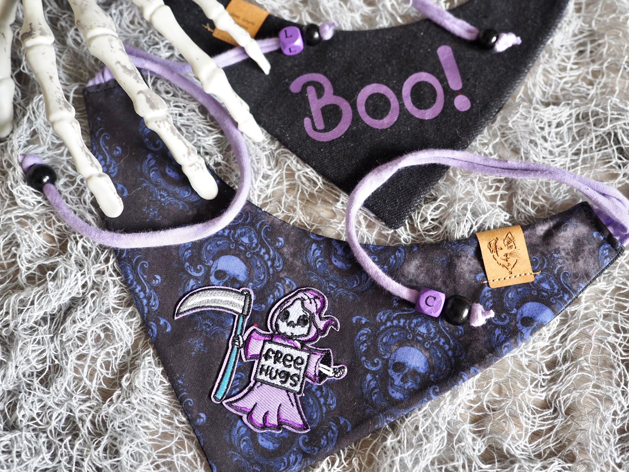 Halloween * Dog Bandana * Cat Bandana * Skull * black * lila * free hugs