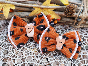 Herbst Leopardenmuster Cord Herz Schleife Hundeschleife Katzenschleife handgemacht Katzenmode Katzenaccessoires Hundemode Hundeaccessoires individuell umweltfreundlich