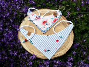 Hundehalstuch und Katzenhalstuch zum Wenden mit Blumenmuster und Fransenborte