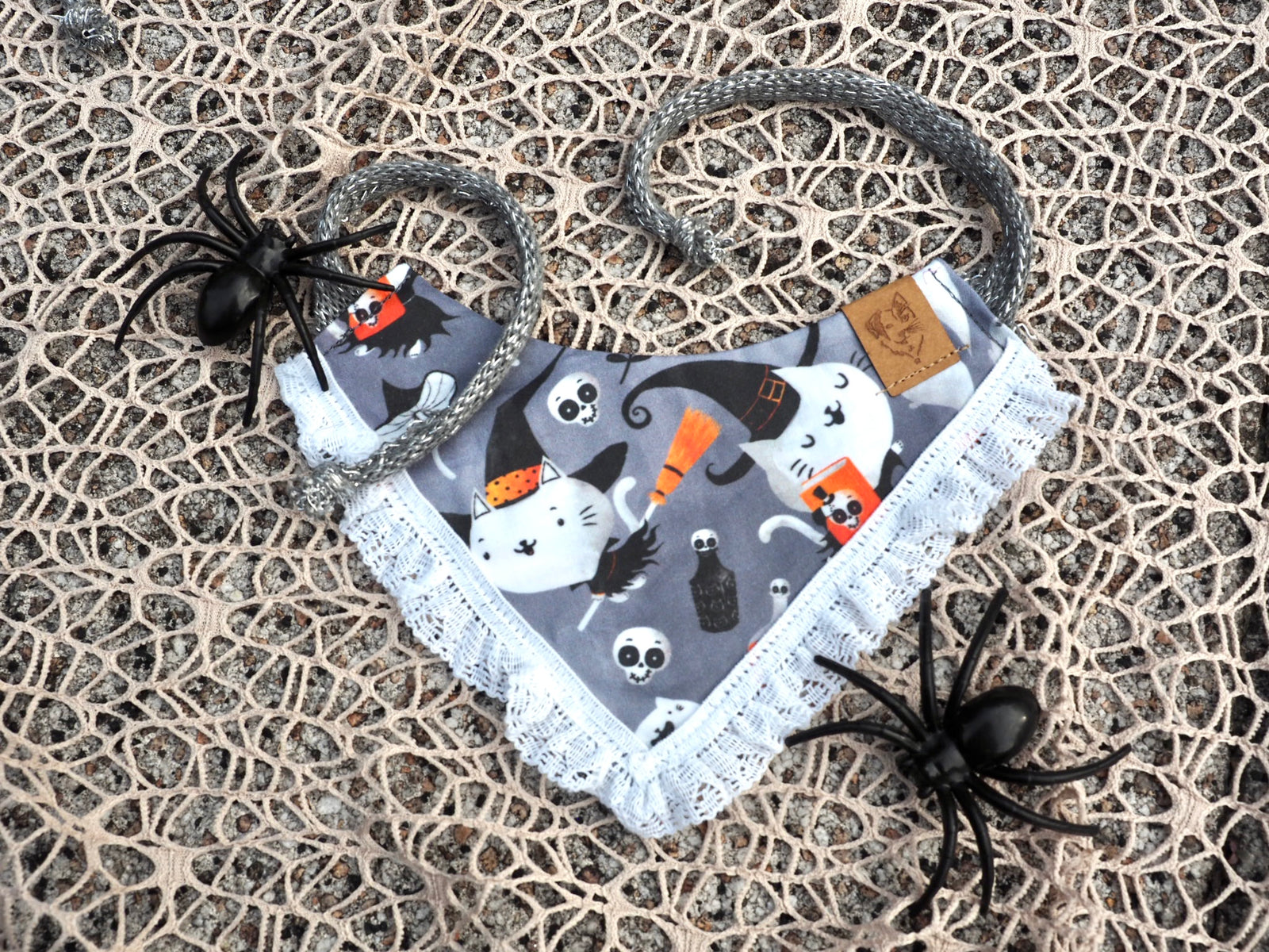 Cat Bandana * I put a spell on Mew