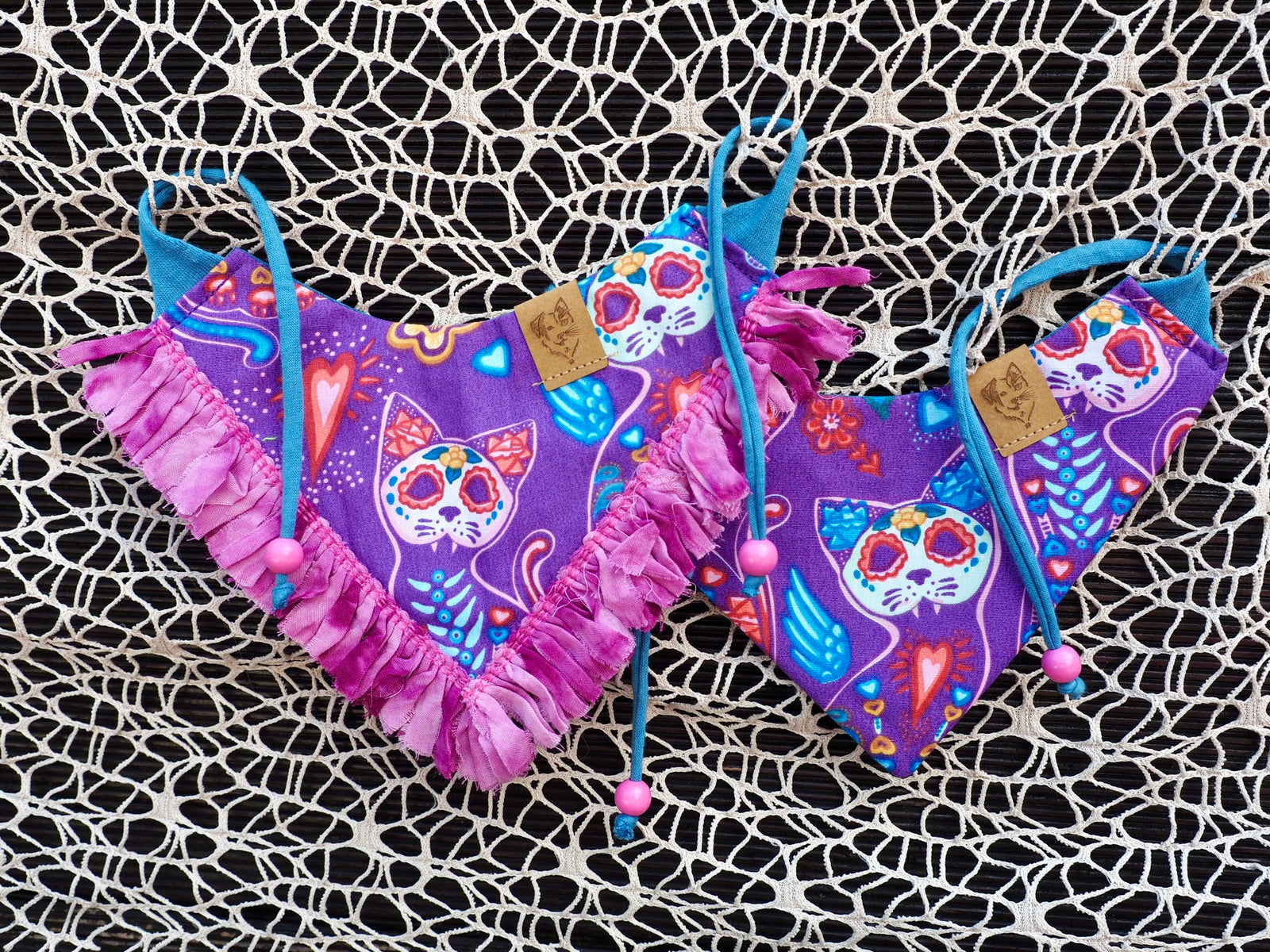 Halloween Katzenhalstuch Katzen Halstuch Katzenbandana Bandana handgemacht umweltfreundlich individuell personalisiert blau lila