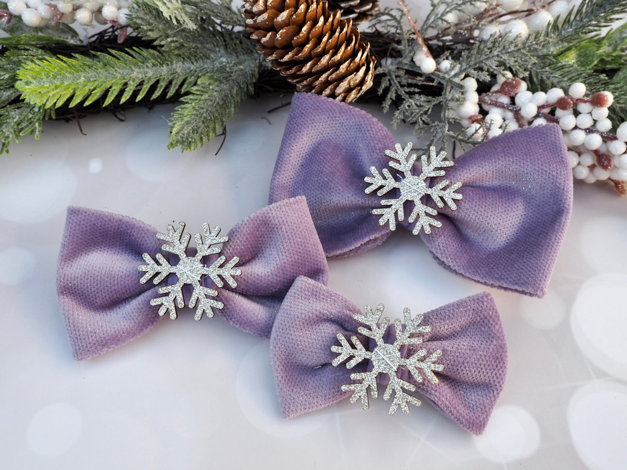 Christmas * Dog Bow * Cat Bow * Snowflake * Velvet * Glitter * silver * lilac * Love at frost sight
