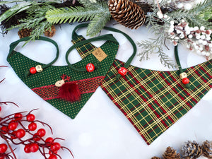 Christmas * Dog Bandana * Cat Bandana * Reindeer * checked * green * red * gold * Merry Fluffmas