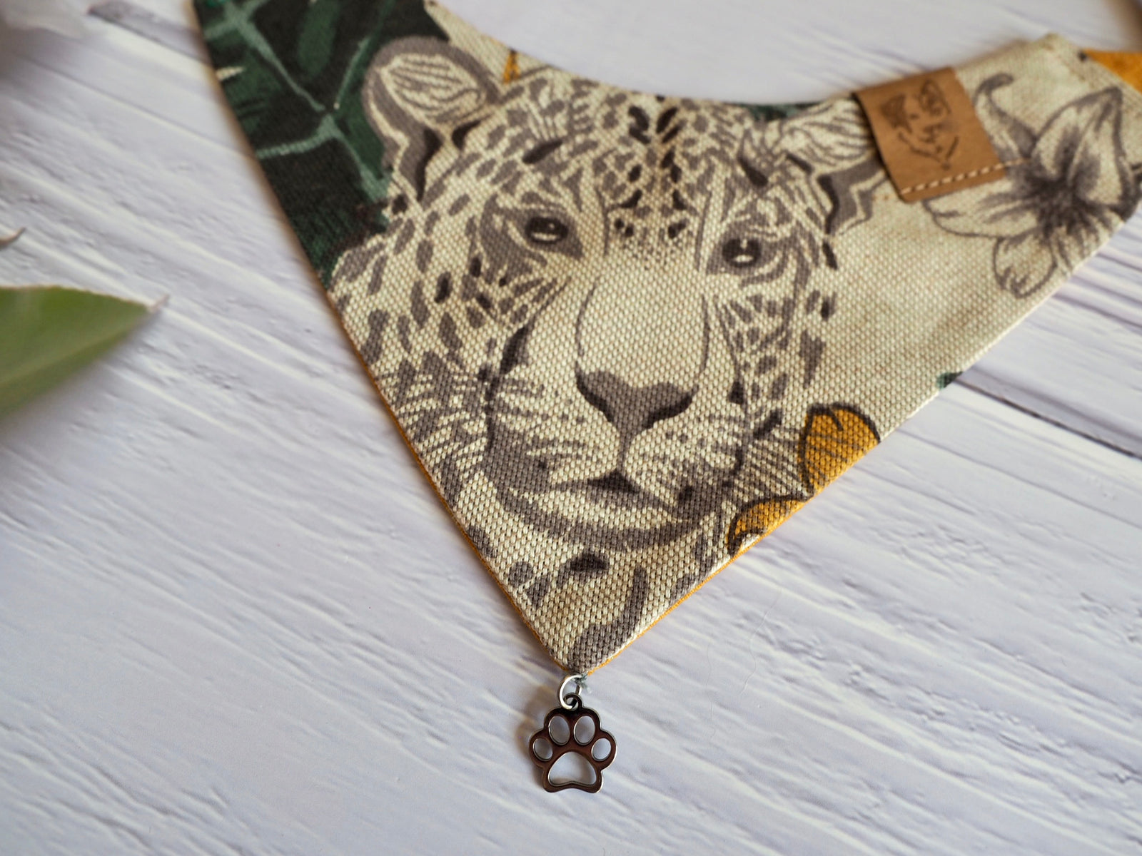 Cat Bandana * On the Prowl